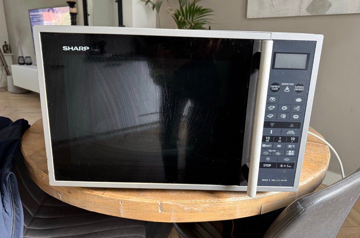 Sharp R-969(IN) Combimagnetron – Grill & Hetelucht – 900W, Witgoed en Apparatuur, Magnetrons, Ophalen of Verzenden, Zo goed als nieuw