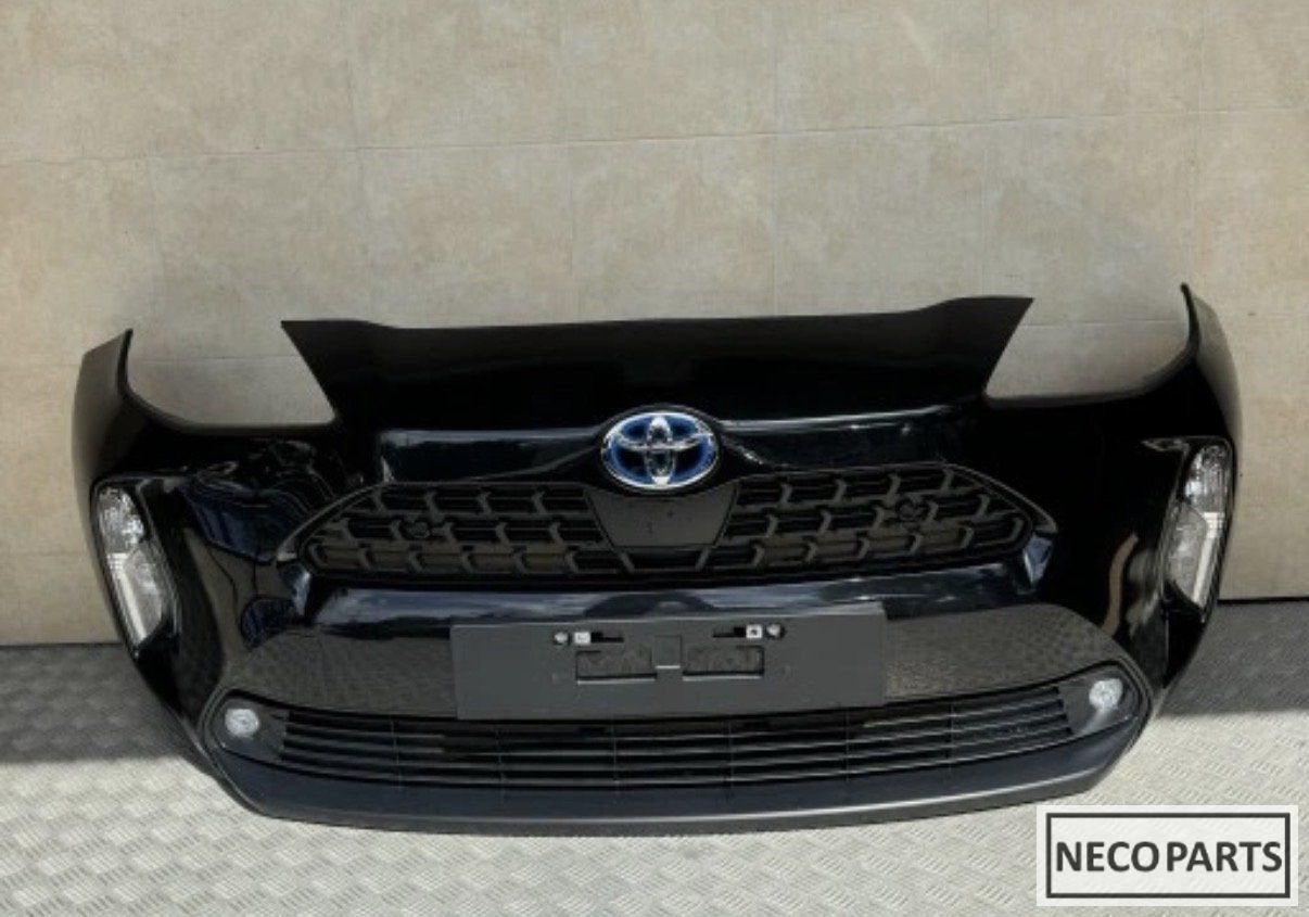 TOYOTA YARIS CROSS HYBRID VOORBUMPER ORIGINEEL ALLES LEVERBA, Auto-onderdelen, Gebruikt, -, Ophalen of Verzenden, Toyota
