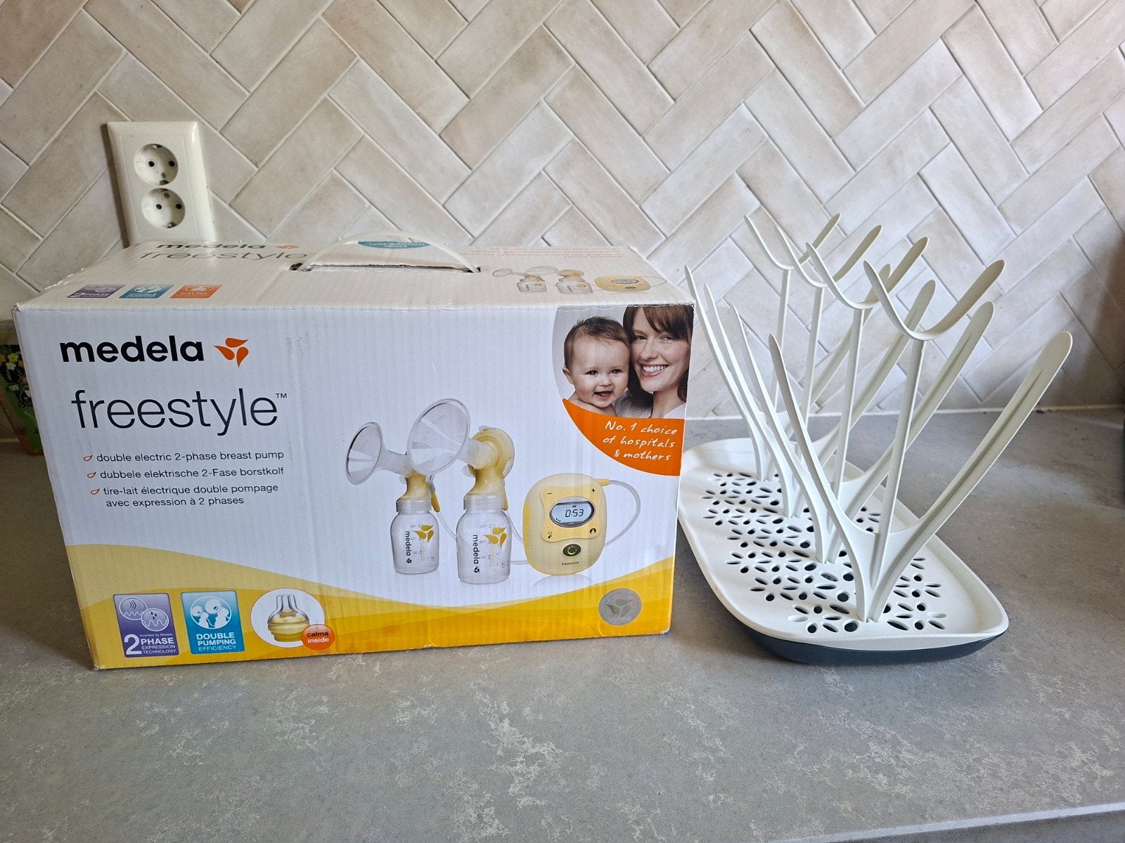 Medela Freestyle Dubbele Elektrische Borstkolf, Ophalen of Verzenden, Gebruikt