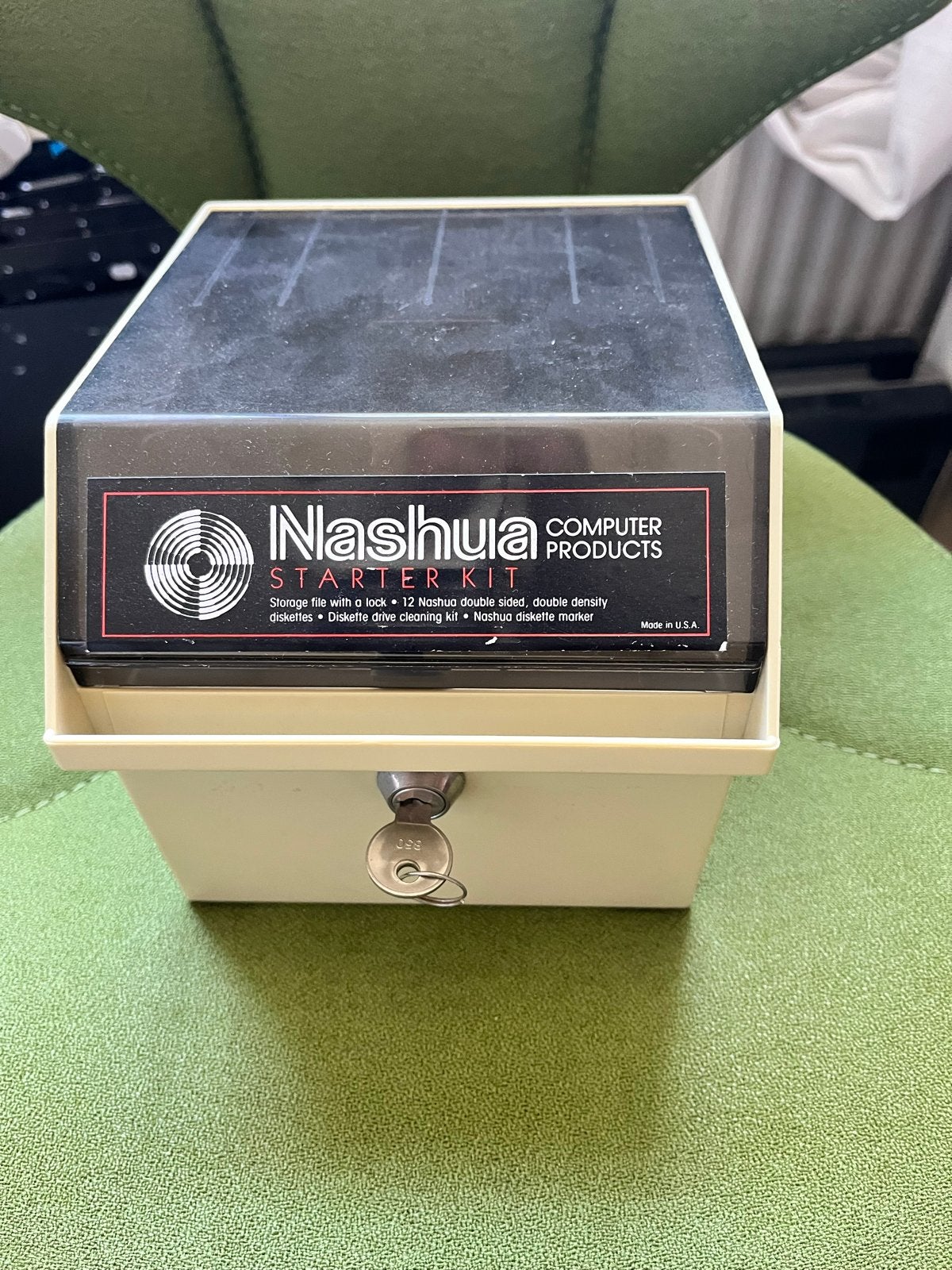 Vintage Nashua floppy disk/diskettebak met slot, Ophalen of Verzenden, Gebruikt