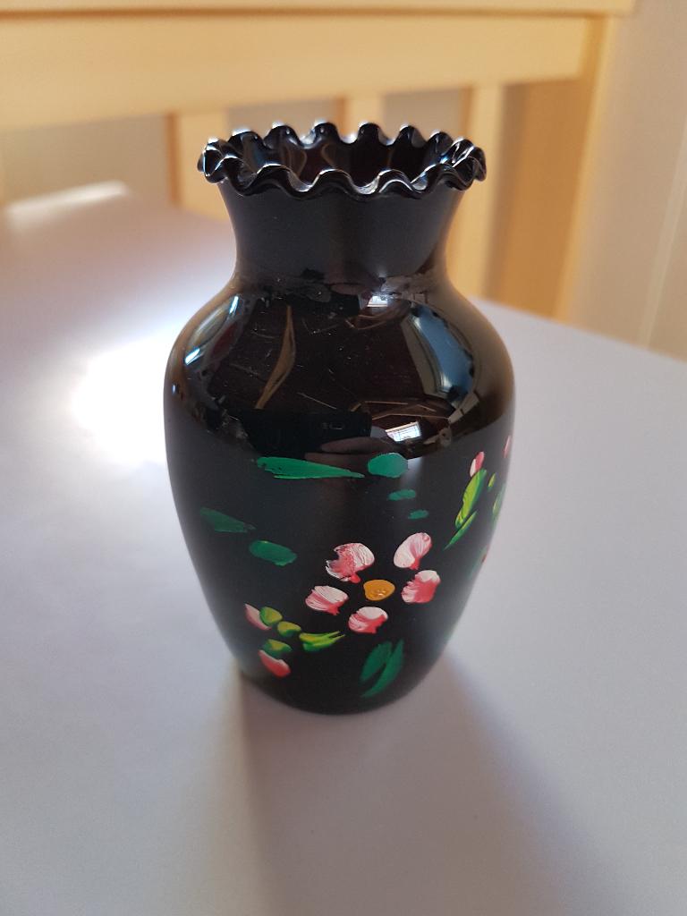 Boomse vaas hoogte 9 cm en doorsnede 3,8 cm, Antiek en Kunst, Antiek | Vazen, Ophalen of Verzenden