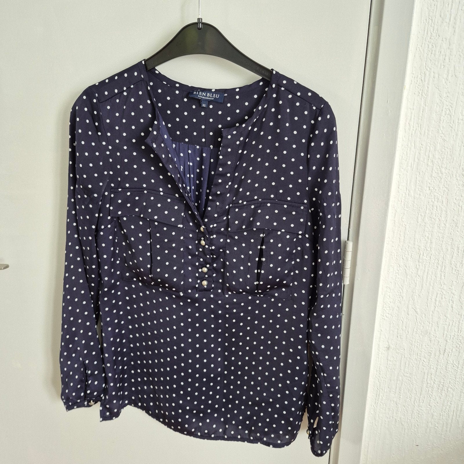 BIEN BLEU dames blouse XS, blauw met witte stippen, zgan, Blauw, Ophalen of Verzenden, Zo goed als nieuw, Maat 34 (XS) of kleiner
