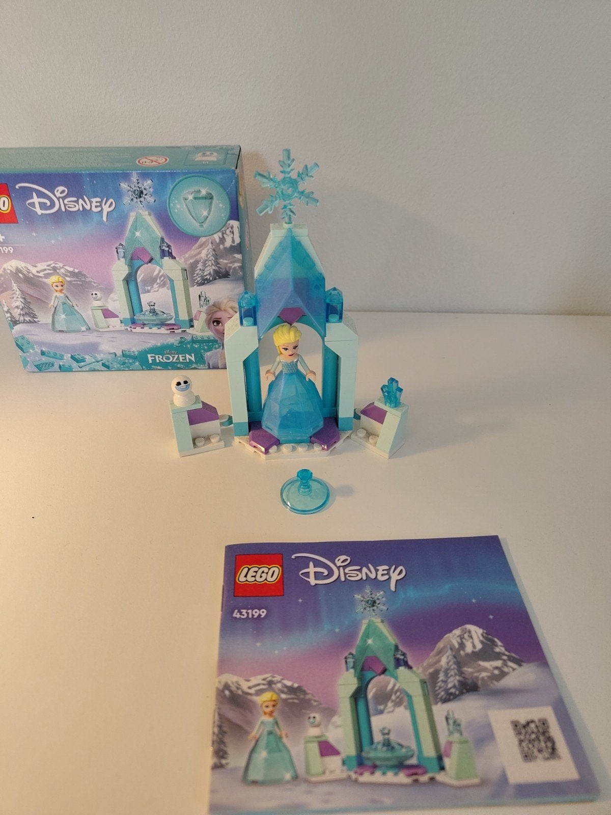 LEGO Disney Binnenplaats van Elsa's Kasteel - 43199, Lego, Ophalen of Verzenden, Zo goed als nieuw, Disney