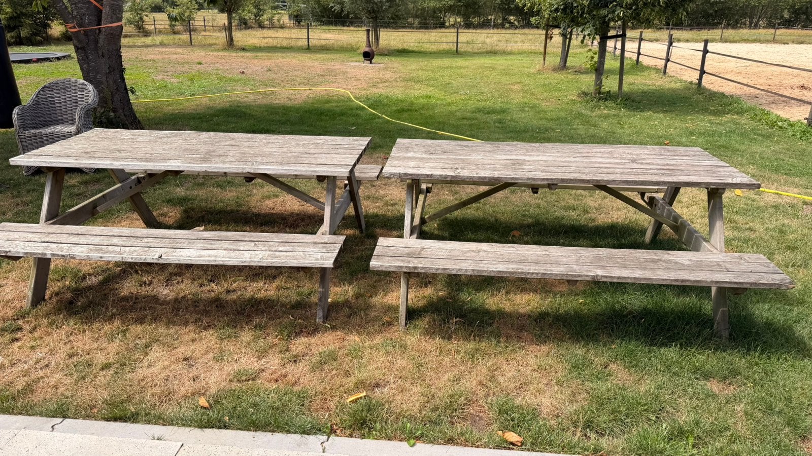 Picknick tafel 2 stuks 1.80 bij 76 en 75 cm hoog, Ophalen, Zo goed als nieuw, Rechthoekig, Hout
