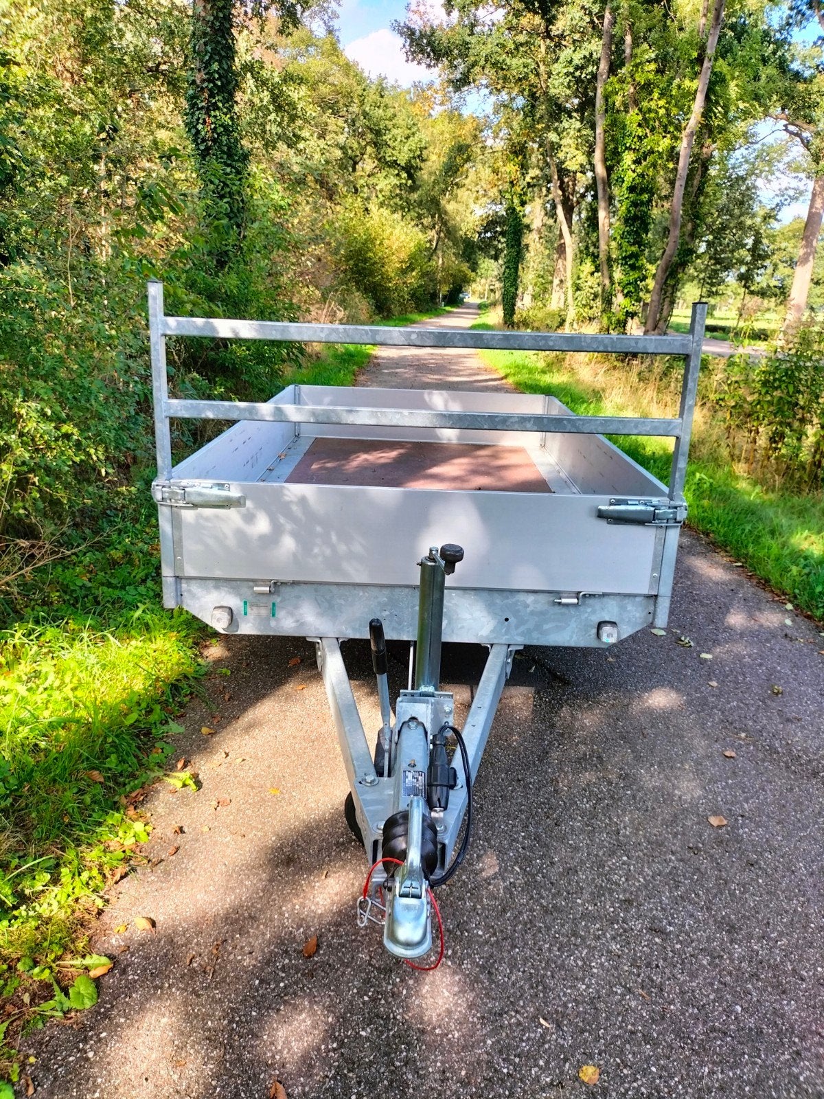 Te koop enkelas geremde plateauaanhanger, Auto diversen, Ophalen, Zo goed als nieuw