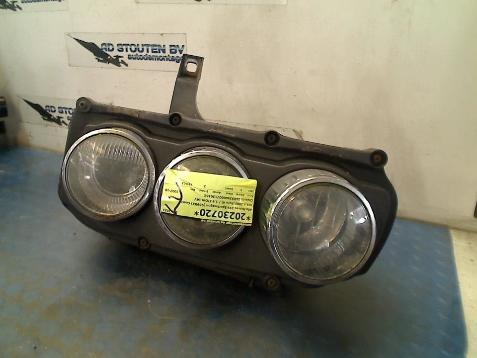 Koplamp Links Alfa Romeo 159 Sportwagon (939BX) 60682089, Stellantis Europe S.p.A, Gebruikt, IPC D1-09 Bahnhofsplatz, Rüsselsheim am Main 65423, , Duitsland