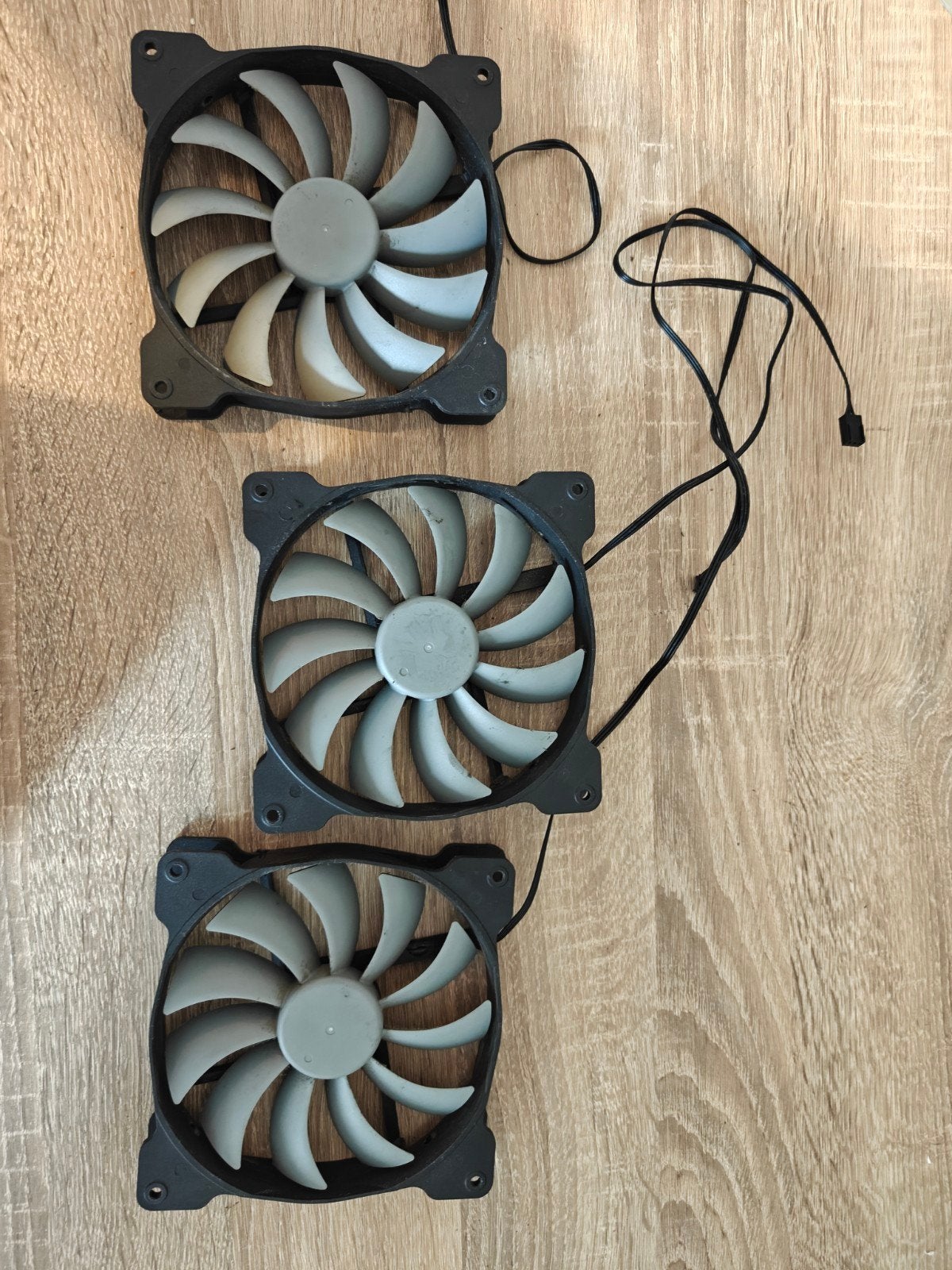 3x Corsair A1425L12S-2 140mm fan, Ophalen of Verzenden, Gebruikt, Luchtkoeling