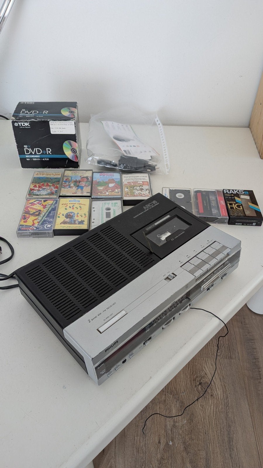 vintage Philips ARC16 clock, radio, cassetterecorder + div., Ophalen of Verzenden, Bandrecorder, Met banden