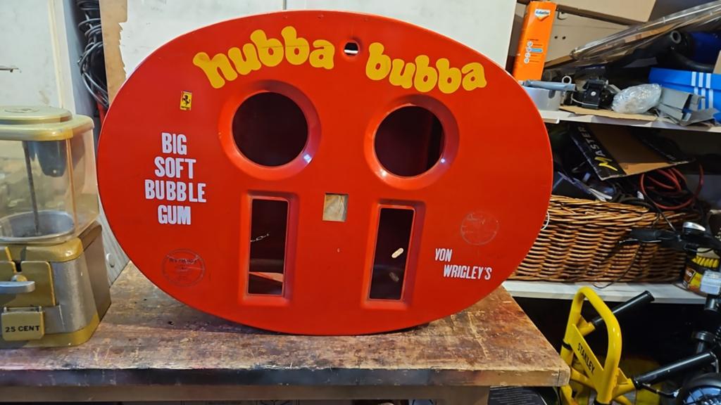 Unieke behuizing voor Brabo kauwgomballenautomaten, Verzamelen, Automaten | Overige, Ophalen, Gebruikt