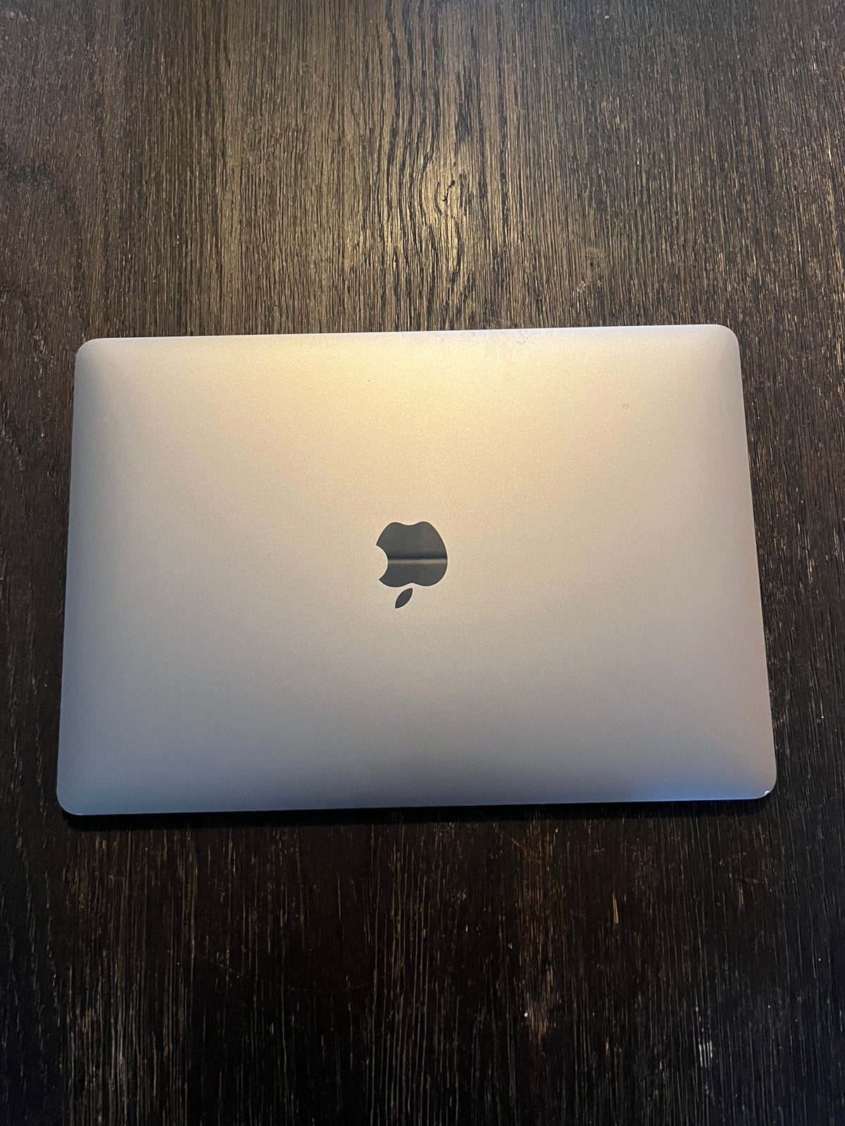 Foto 2 van MacBook Air 2019 - Nieuwe batterij nodig