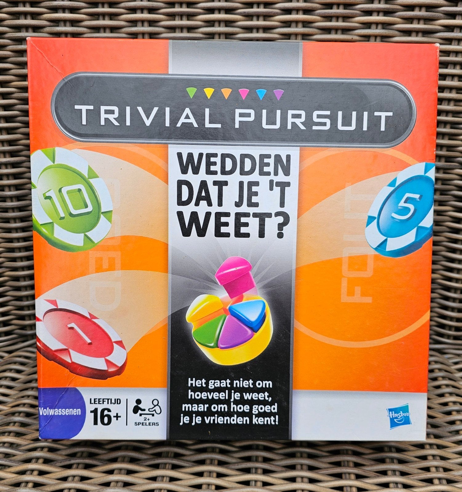 Trivial Pursuit NIEUW!, Hobby en Vrije tijd, Gezelschapsspellen | Bordspellen, Vijf spelers of meer, Ophalen of Verzenden, Nieuw