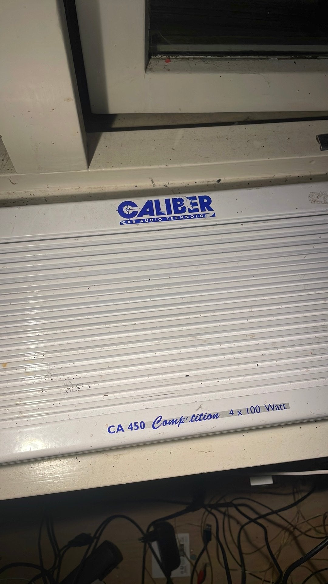 Caliber versterker 4/100watt, Ophalen, 120 watt of meer, Overige merken