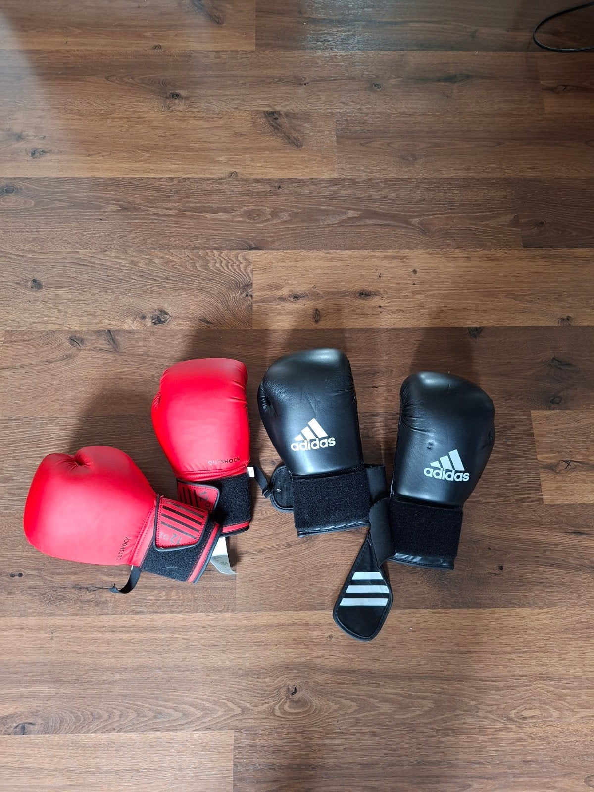 Bokshandschoenen 2 paar, Sport en Fitness, Ophalen, Bokshandschoenen