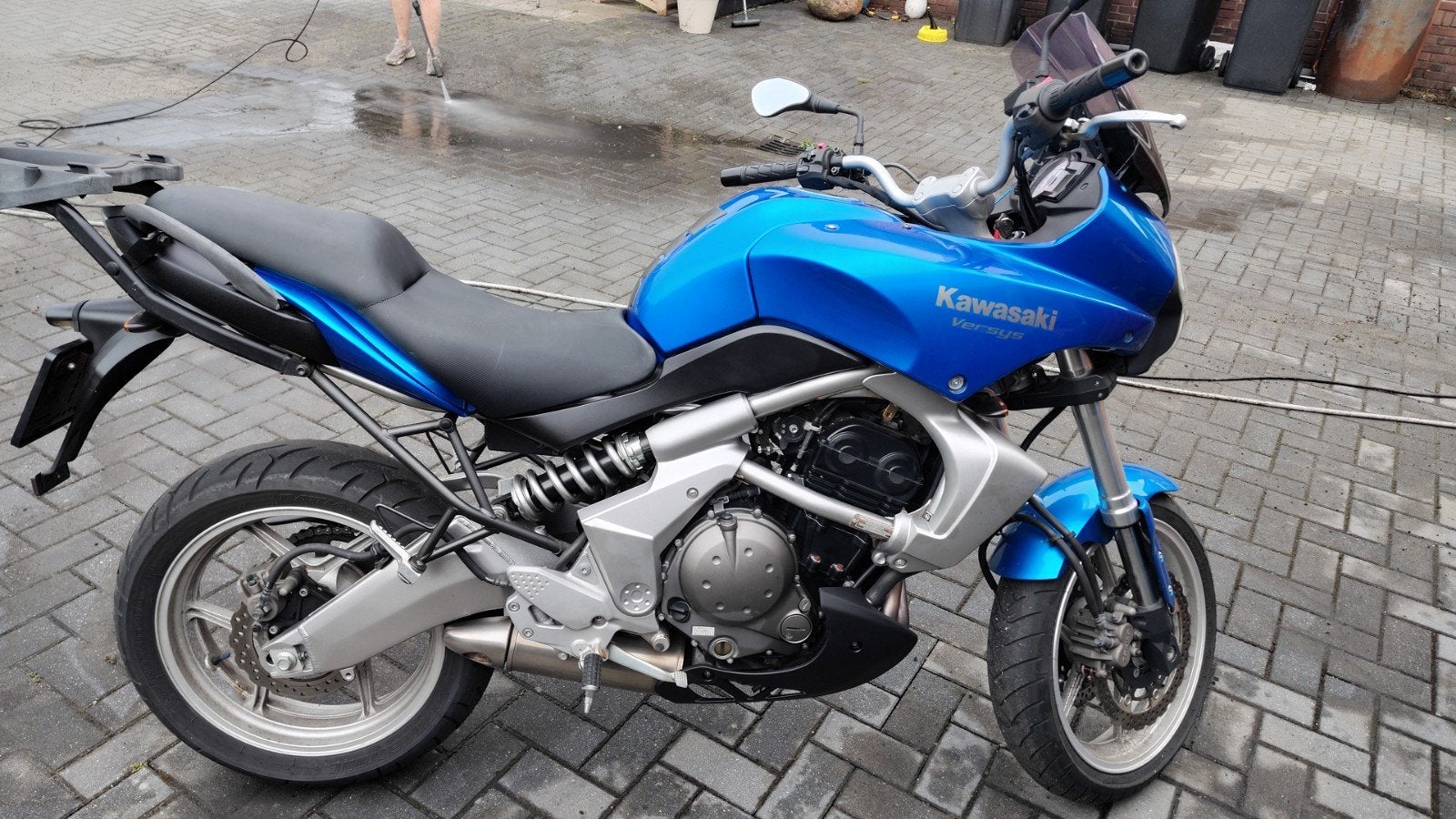 Kawasaki Versys 650 - Blauw - Inclusief topkoffer, 2 cilinders, Occasion, Motorrijbewijs A, Particulier