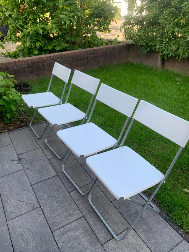 Gratis afhalen klapstoelen Jeff Ikea wit, Huis en Inrichting, Stoelen, Gebruikt, Twee, Ophalen