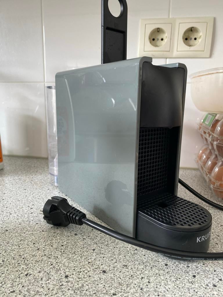 Nespresso Krups koffiezetapparaat, Gebruikt, Koffiemachine, Ophalen of Verzenden, 1 kopje