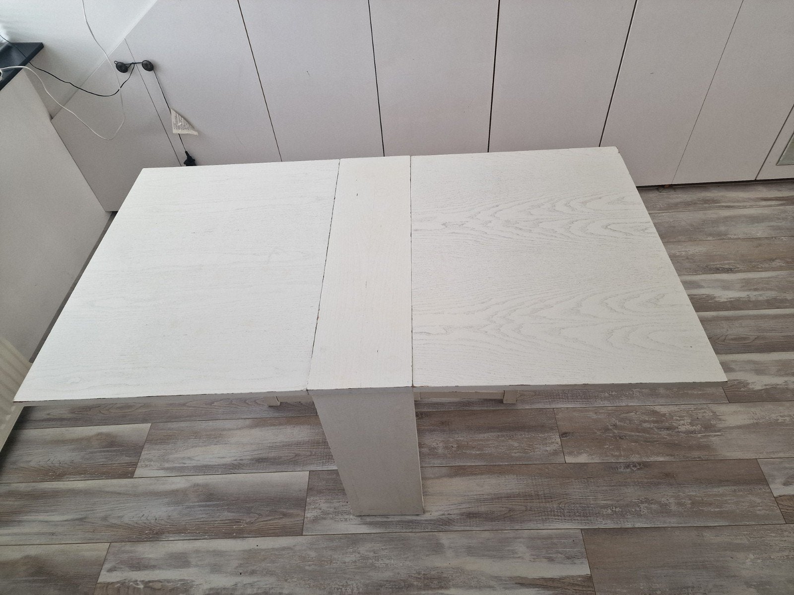 inklapbare tafel, wit  2 (bladen) van 59cm  + 21 cm(tussenst