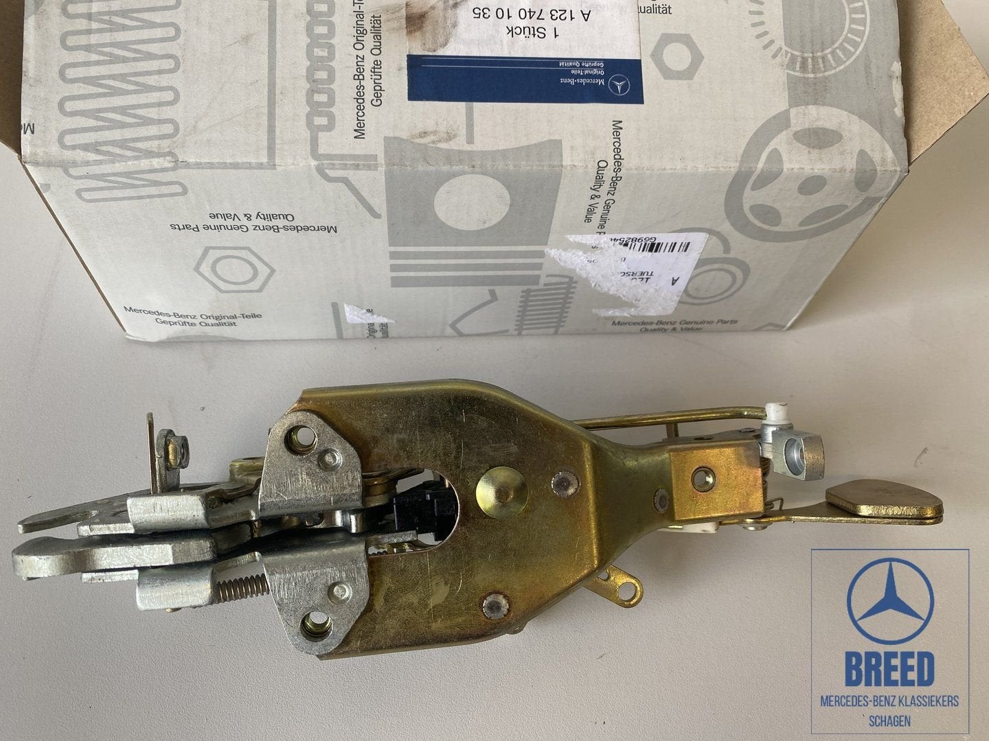 NOS slotmechaniek achterklep voor Mercedes-Benz W123 T-model, -, Nieuw, Ophalen of Verzenden, -