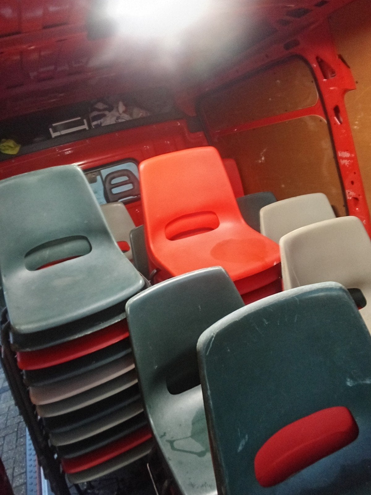 partij van 80 kantine - stapel stoelen, Gebruikt, ., Ophalen of Verzenden, .