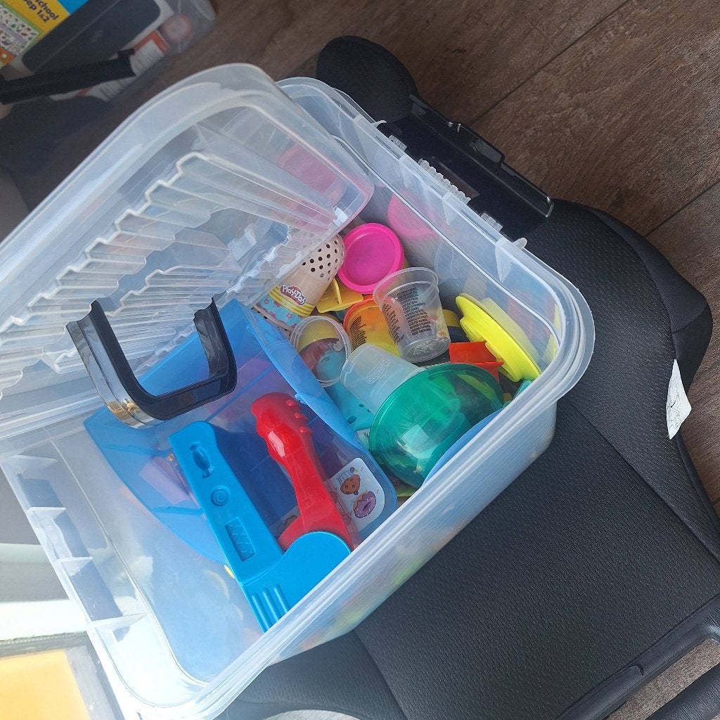 Play-Doh Kappersstoel & Koffie/IJs Bar Speelset, Kinderen en Baby's, Speelgoed | Educatief en Creatief, Ophalen, Gebruikt, Knutselen