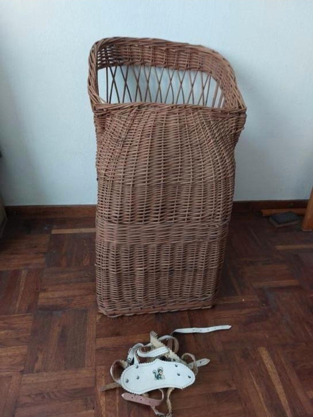 Vintage rieten kinderstoel/draagmand/fietsstoeltje, Ophalen, Gebruikt, Overige merken