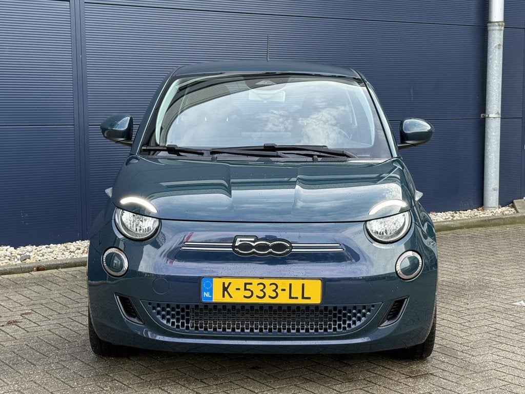 Fiat 500 24kWh 70pk Aut Action | SOH 92,5% | Navigatie | Cli, Auto's, Fiat, Stof, Zwart, Origineel Nederlands, Elektronische parkeerrem