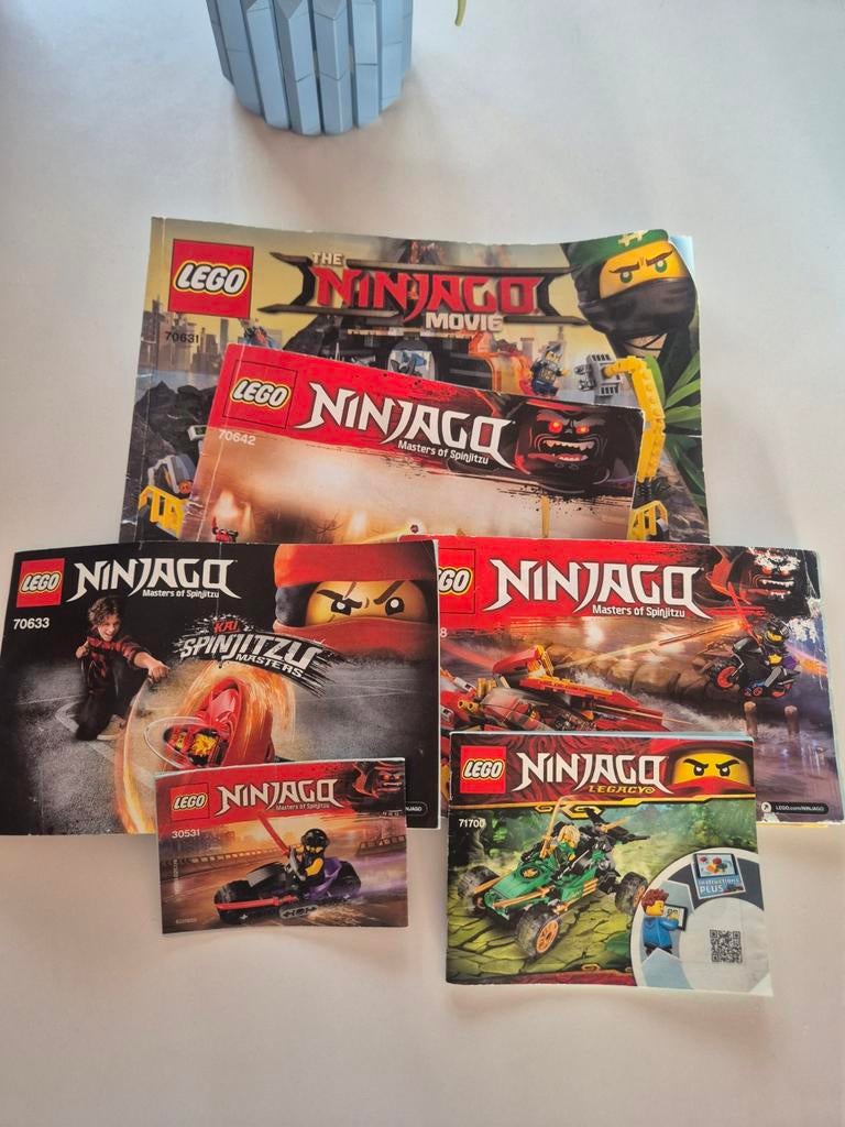 Lego boekjes van Ninjago., Ophalen of Verzenden, Gebruikt, Losse stenen, Lego