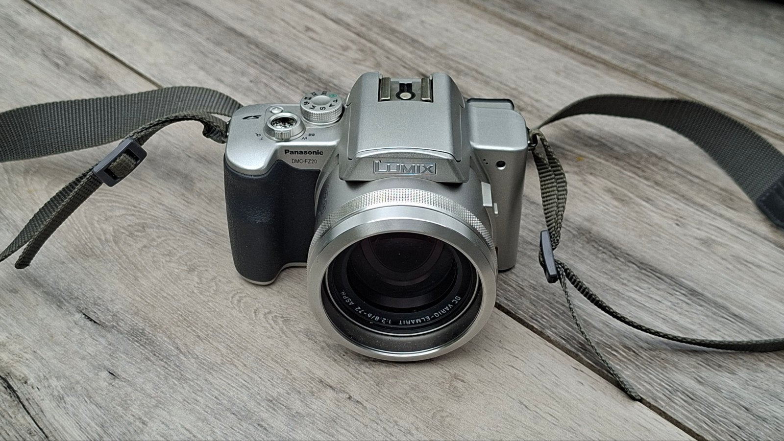 Panasonic DMC FZ20 superzoom camera, Ophalen, Zo goed als nieuw, Compact, Overige Merken