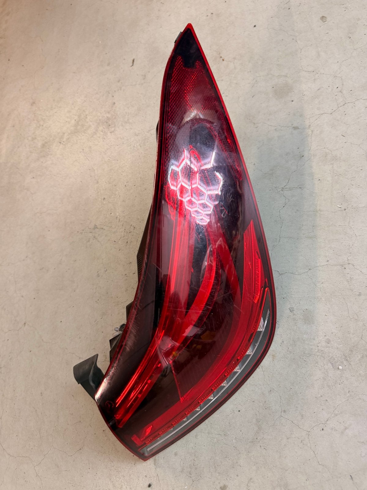 Te koop: Mercedes W118 CLA achterlicht rechts A1189063601), Ophalen of Verzenden, Gebruikt, Mercedes-Benz