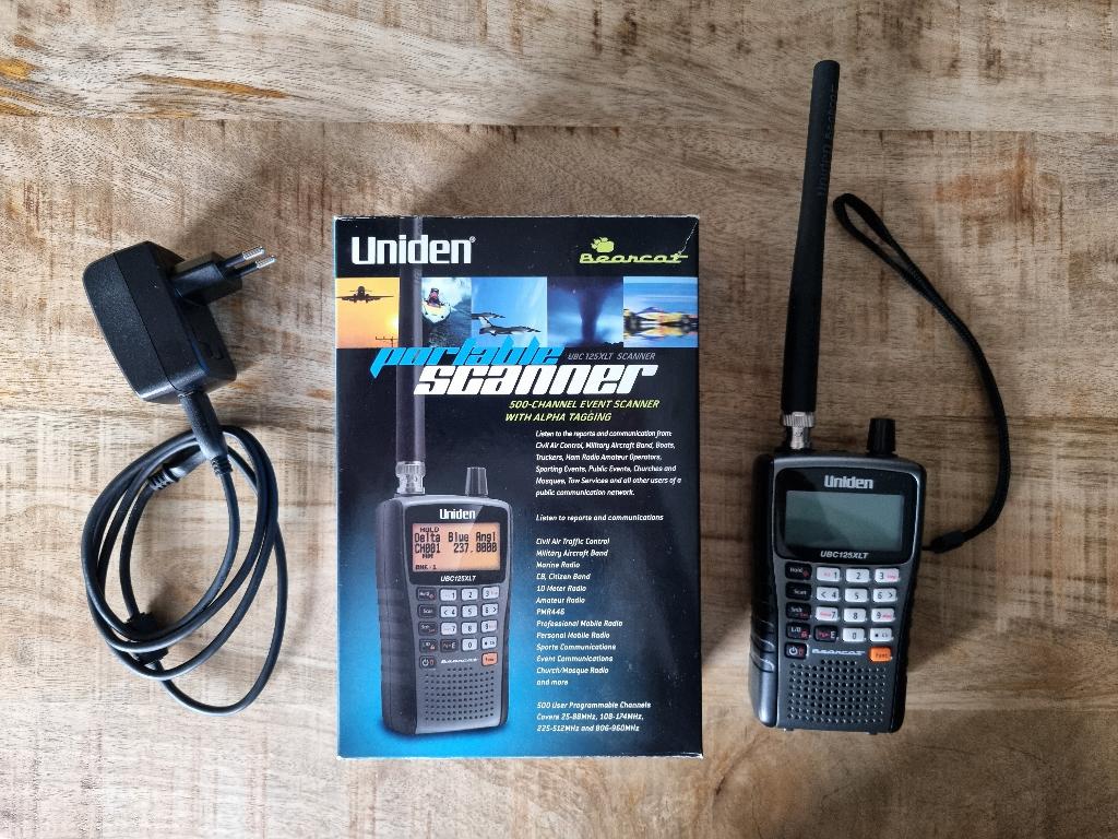 Uniden UBC-125XLT scanner (weinig gebruikt), Telecommunicatie, Scanners, Ophalen of Verzenden, Zo goed als nieuw, 500 kanalen of meer
