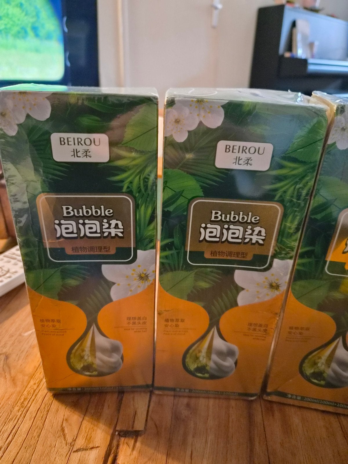 4 Dozen Kastanjebruine Haarkleuring - Bubble Haarverf, Ophalen of Verzenden, Nieuw, Overige typen