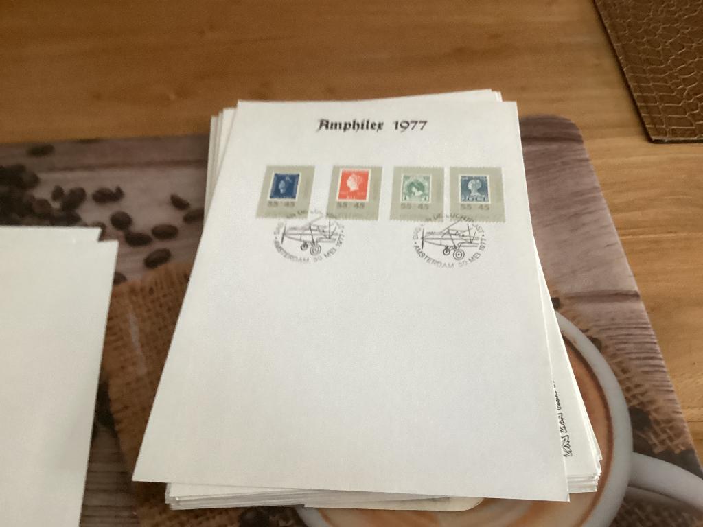 No2121 kaart Amphilex 30 mei 1977 Nederland jaargangen fdc, Postzegels en Munten, Postzegels | Eerstedagenveloppen, Ophalen, Onbeschreven
