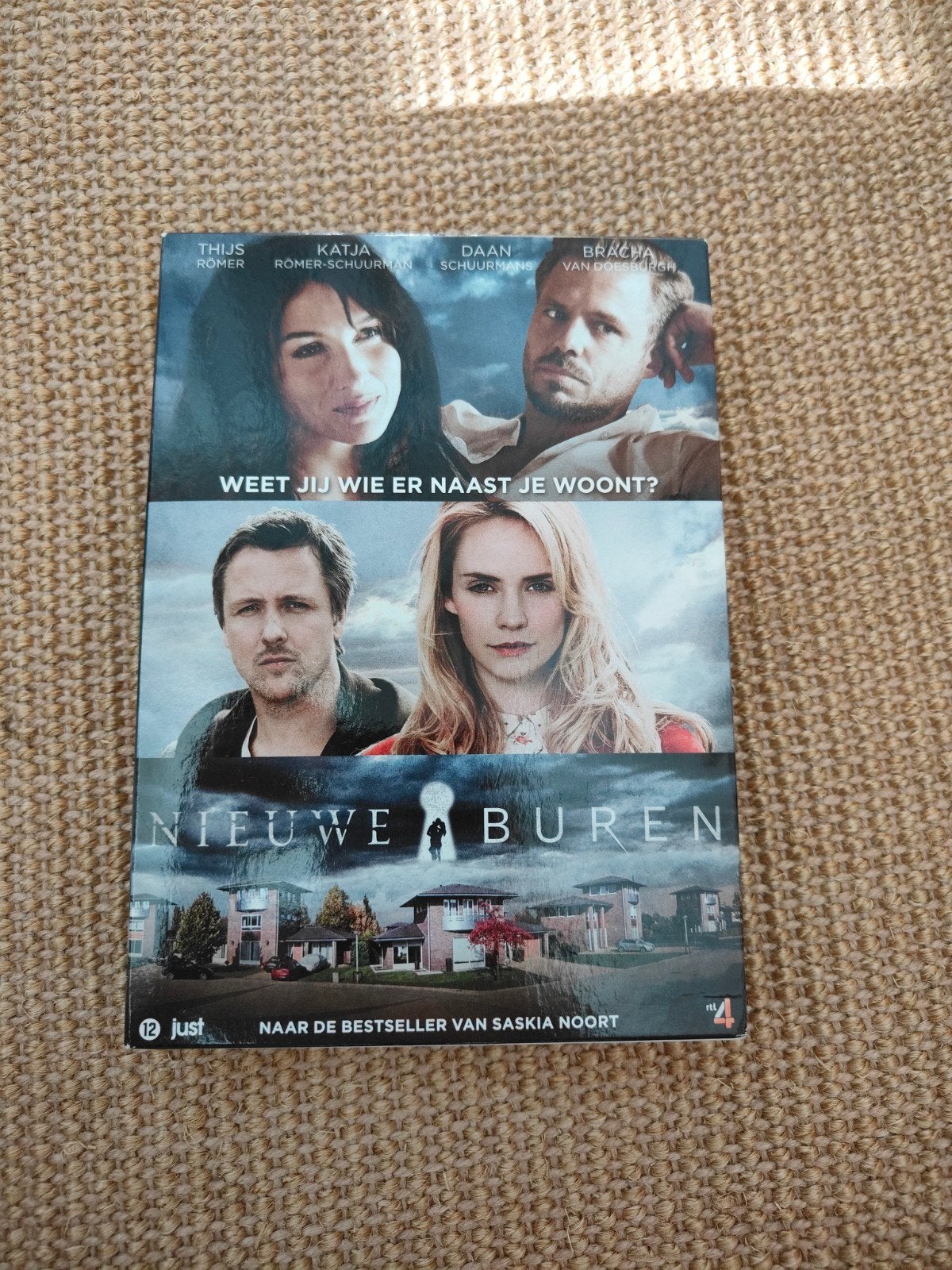 Nieuwe Buren, tv serie, Ophalen of Verzenden, Zo goed als nieuw