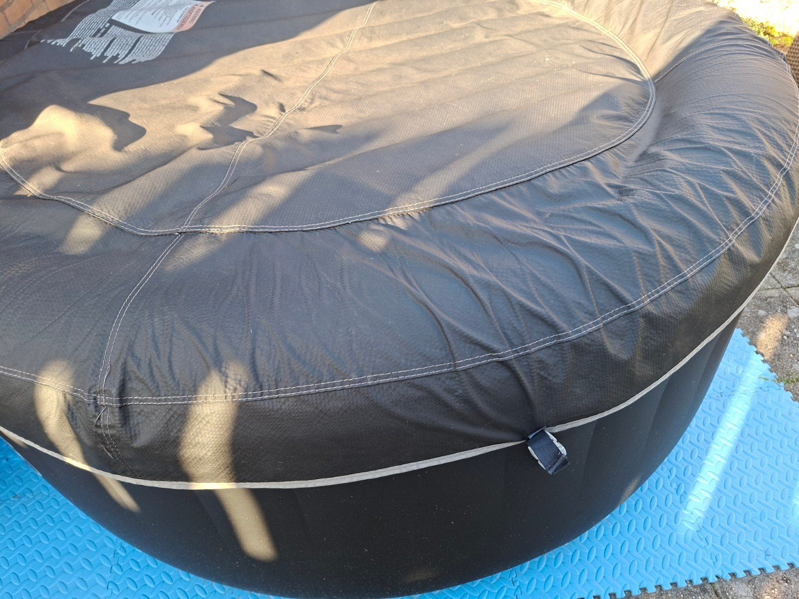 Lay-Z-Spa Miami Opblaasbare Jacuzzi met Afdekzeil, Ophalen, Gebruikt, Afdekzeil, Opblaasbaar