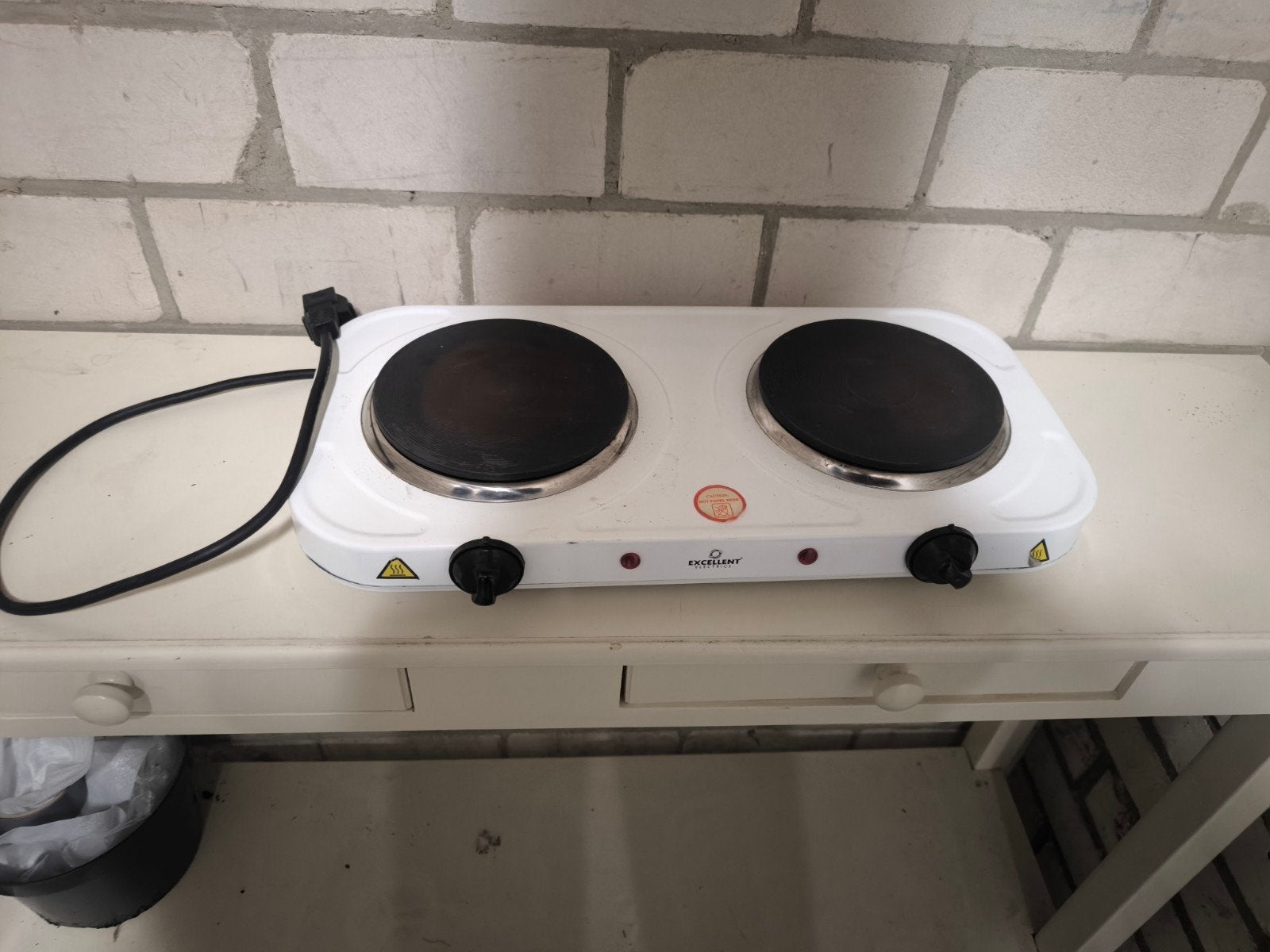 Elektrische Kookplaat 2000W - handig voor op de camping, Witgoed en Apparatuur, Kookplaten, Gebruikt, 3 kookzones of minder, Ophalen of Verzenden