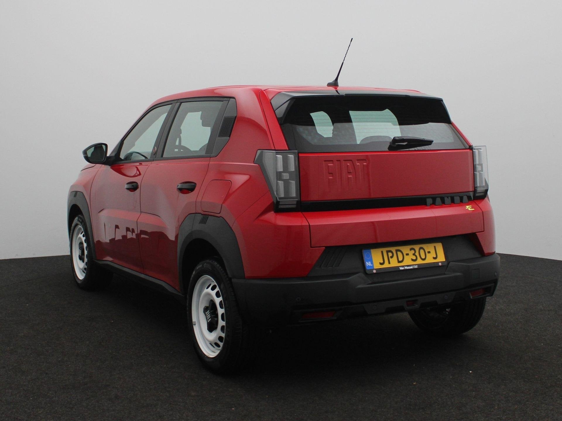 Fiat Grande Panda RED 11kW 44 kWh, Auto's, 12 maanden, Stof, Panda, Origineel Nederlands
