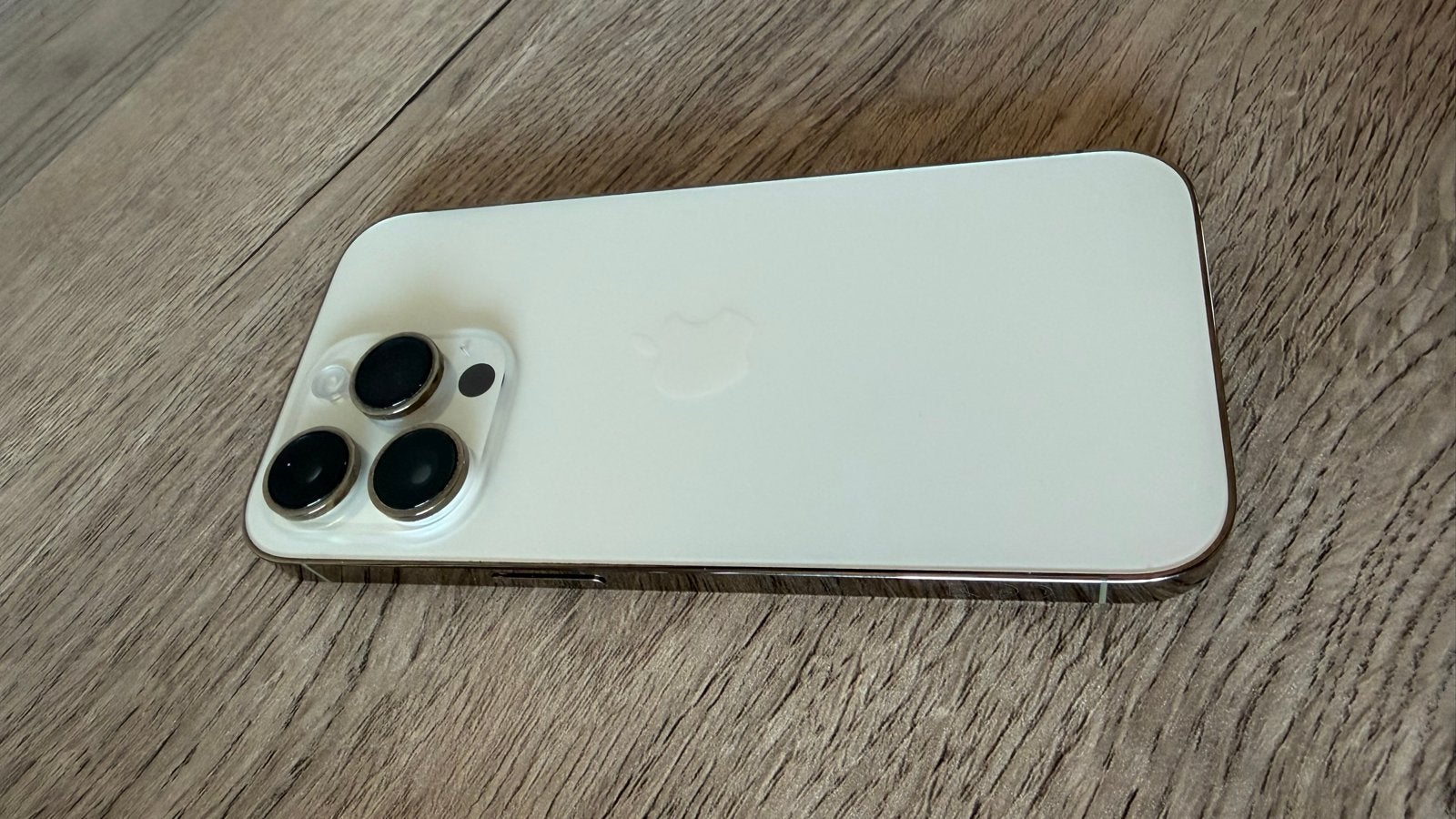 Foto 3 van iPhone 14 Pro Wit - Zo goed als nieuw
