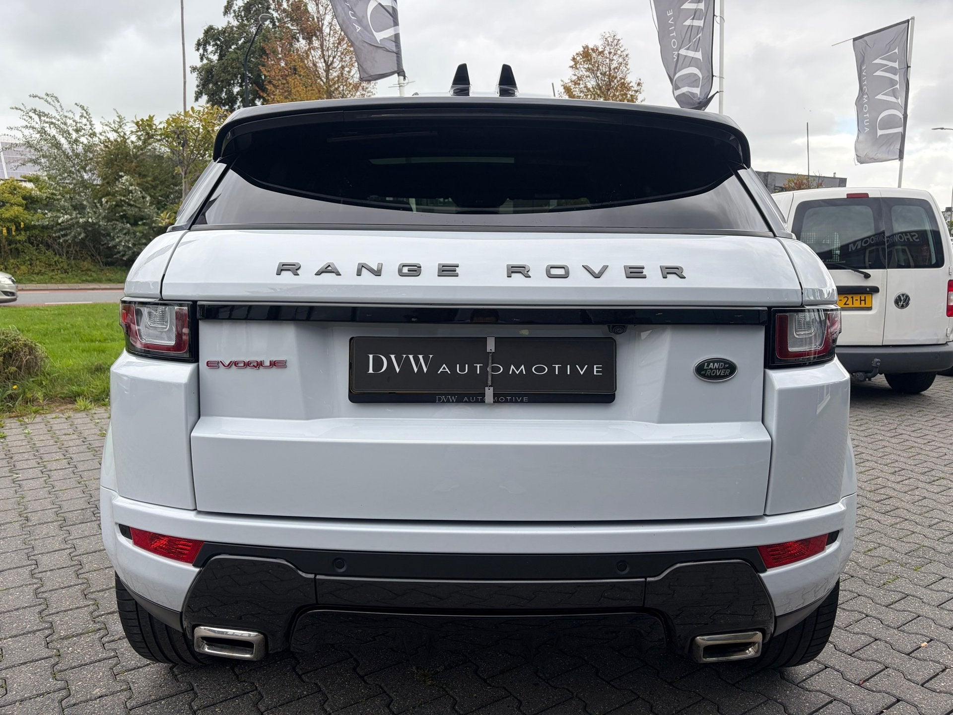 Land Rover Range Rover Evoque 2.0 TD4 HSE Dynamic, Auto's, Automaat, Gebruikt, 2000 kg, Wit
