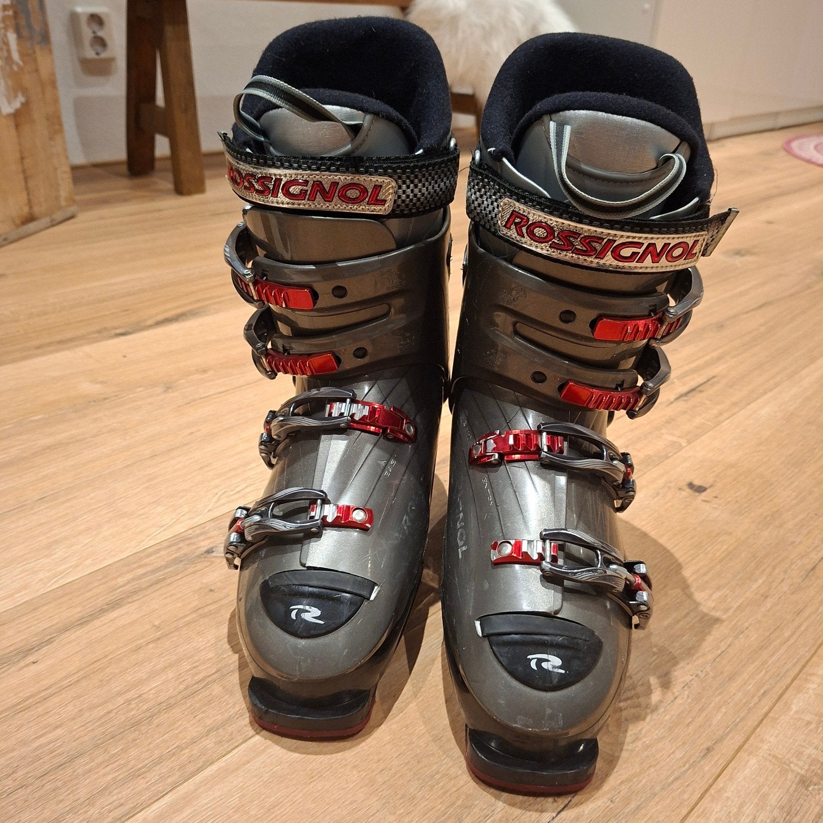Rossignol Exalt X7 skischoenen Maat 44-45, Sport en Fitness, 160 tot 180 cm, Rossignol, Schoenen, Ophalen of Verzenden