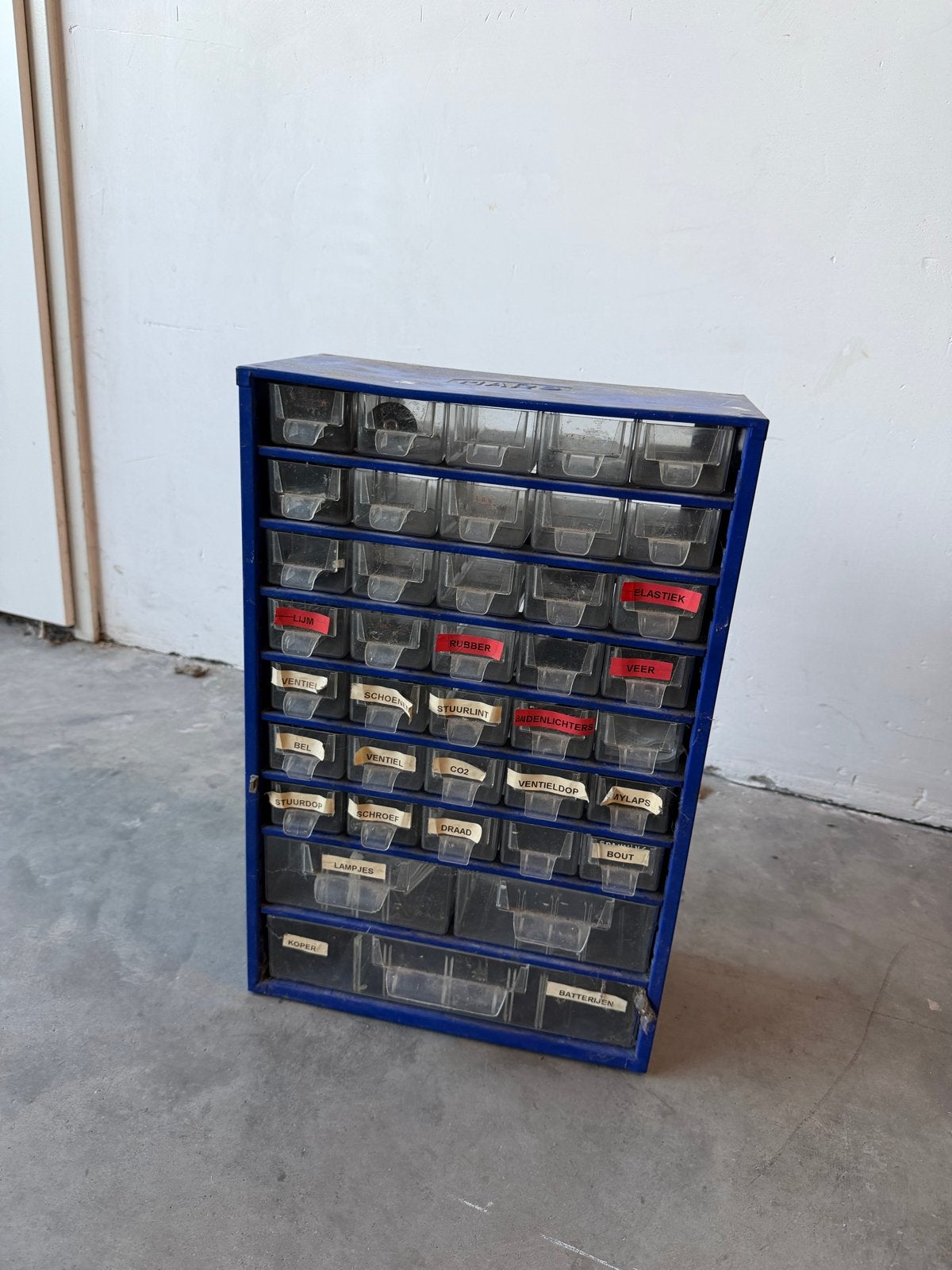 Handige Magazijnkast / Gereedschapkast met veel lades, Ophalen of Verzenden, C, D, C