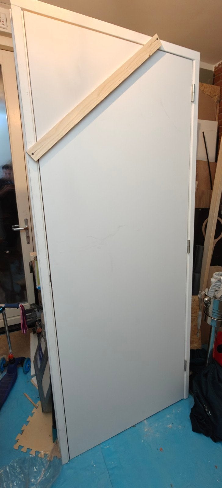 Kozijn met boarddeur - ongebruikt, ingekort kozijn, 80 tot 100 cm, Binnendeur, Ophalen of Verzenden, Zo goed als nieuw