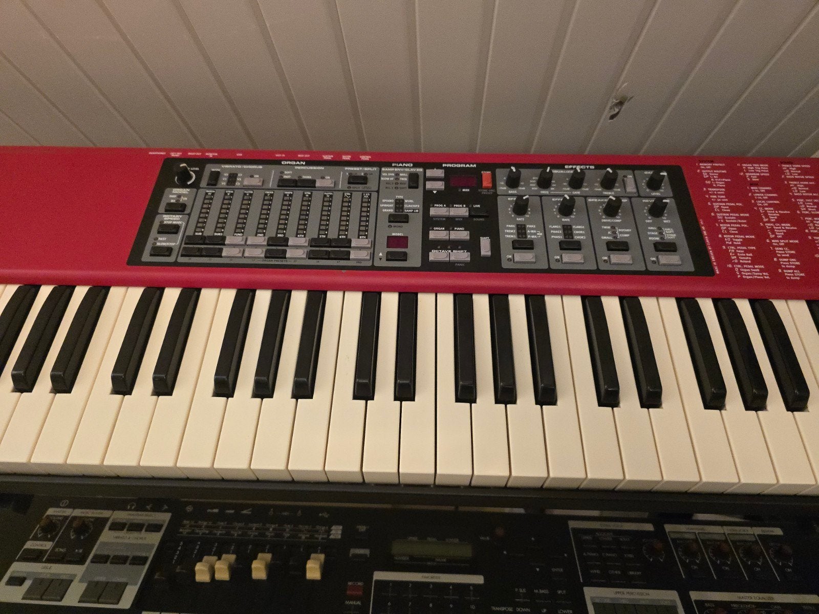 Nord Electro 3 - 73 - Electronische Piano, Muziek en Instrumenten, Ophalen, Zo goed als nieuw, Zwart