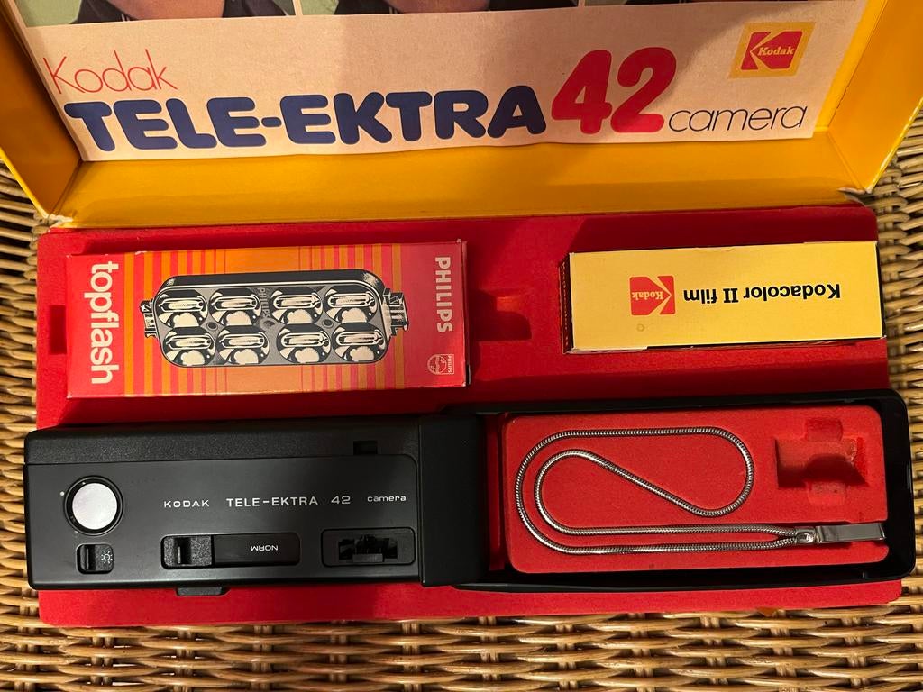 Kodak Tele-Ektra 42 Camera met originele doos en accessoires, Ophalen of Verzenden, Nieuw, Compact, Kodak