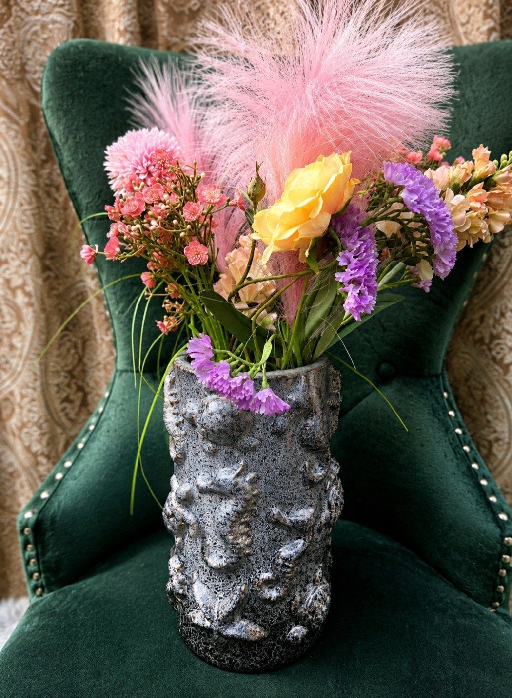 Vaas 25 cm hoog met kunstbloemen - Zeer goede staat, Huis en Inrichting, Ophalen
