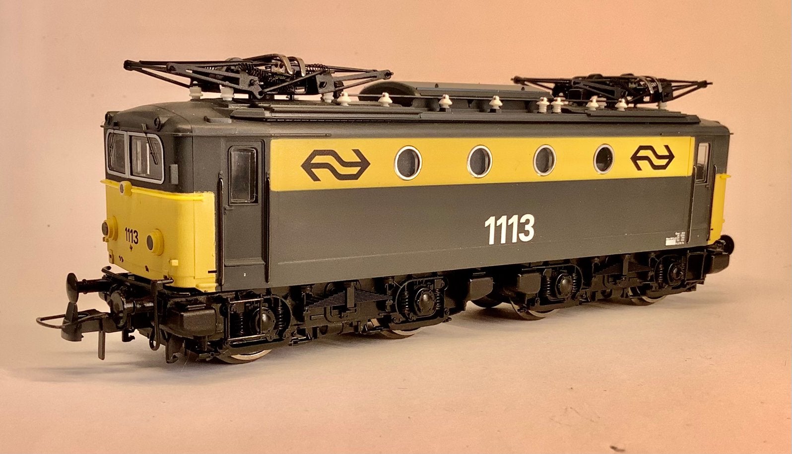 Roco NS 1113 in absolute nieuwstaat, huisstijl met A-sein, Gelijkstroom, Wagon, Ophalen of Verzenden, Roco