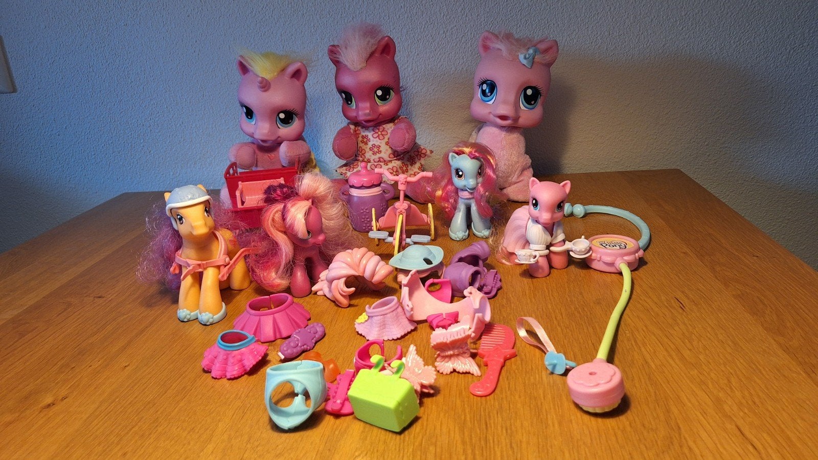 My Little Pony: Grote en kleine pony's met accessoires, Ophalen of Verzenden, Gebruikt