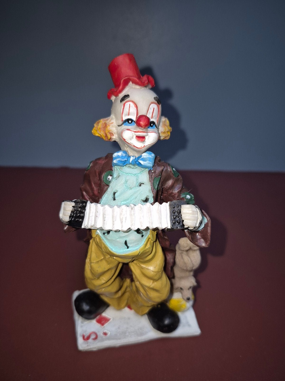 Beeldje van een clown met accordeon, Ophalen of Verzenden, Gebruikt, Mens