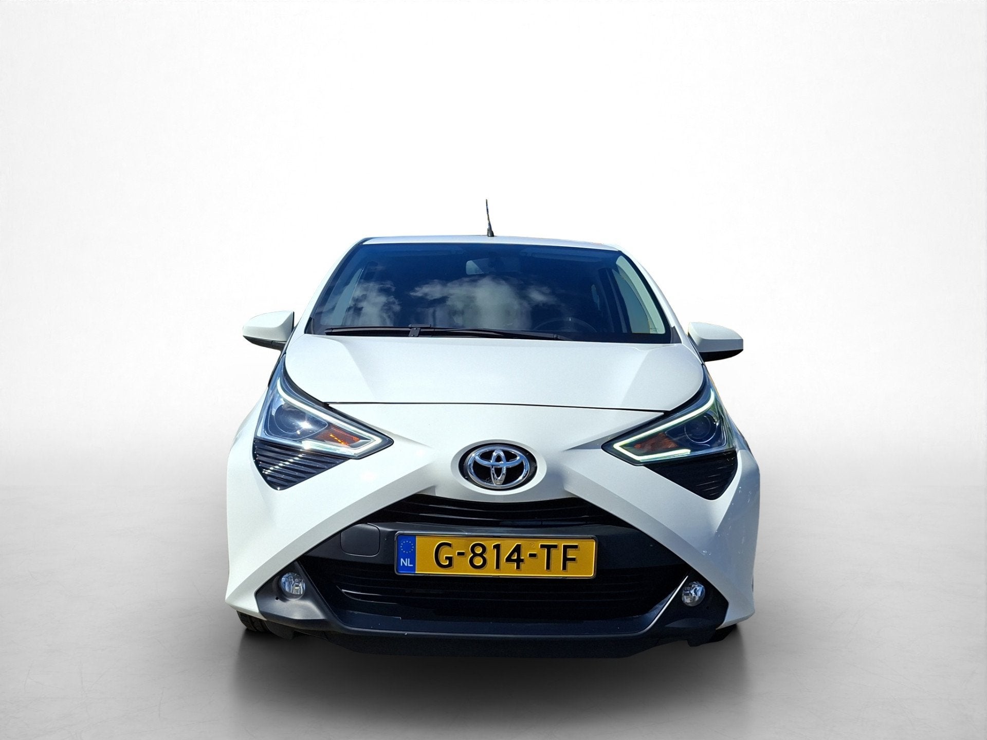 Toyota Aygo 1.0 VVT-i x-joy | BTW voertuig | Dealer onderhou, Voorwielaandrijving, 12 maanden, Stof, Gebruikt