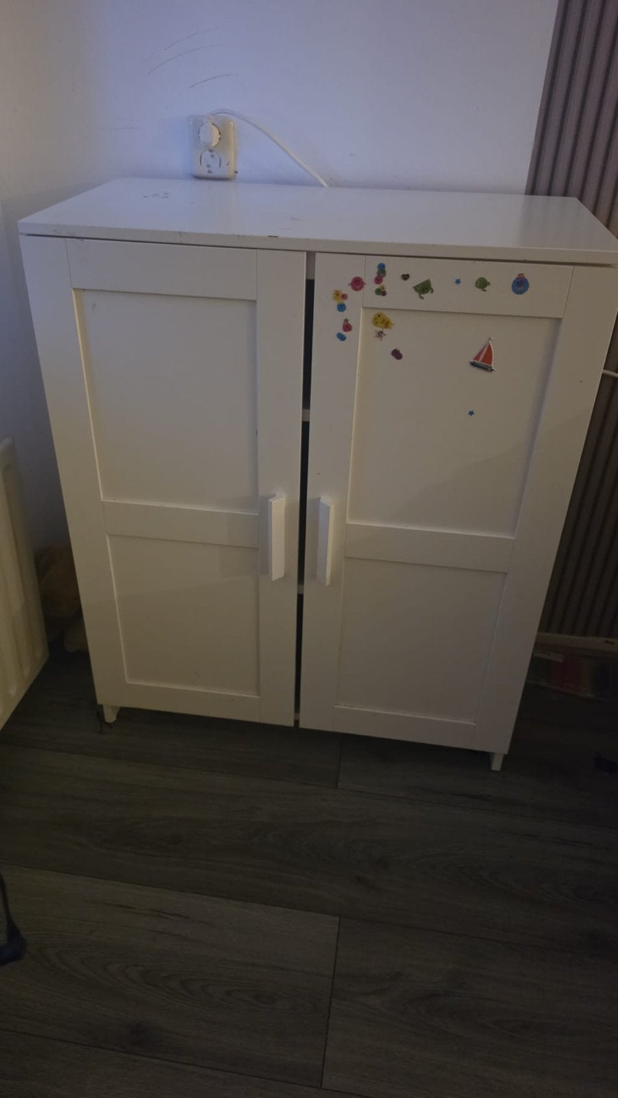 Witte kast met twee deuren, Huis en Inrichting, Ophalen, Gebruikt