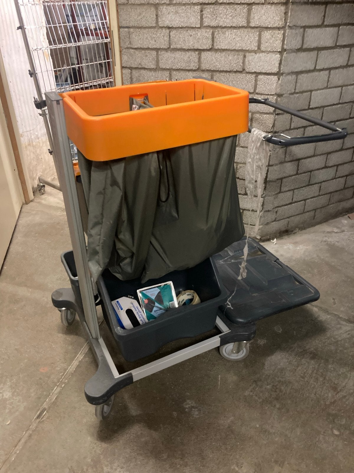 Taski schoonmaakkar werkwagen, Ophalen of Verzenden